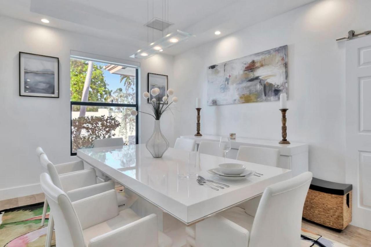 Holiday home Lynoras Luxe Estate 3 Bedroom 3 Bath With Modern Design And Heated Pool *