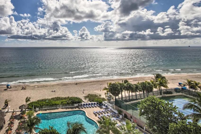 Ft Lauderdale Oceanfront With Views! Apts