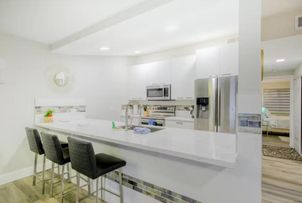 Apartment Wilton Manor Oasis