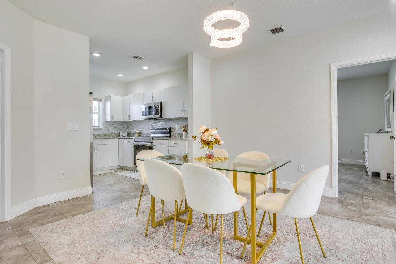 Stylish Lauderdale 5 Mi To Beach!
