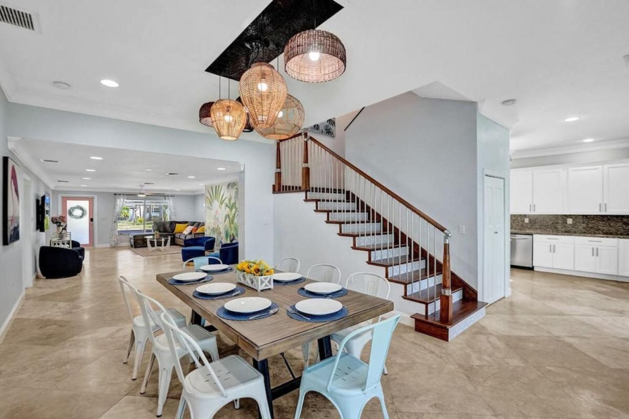 Hot Tub! Roof Top! Firepit! Boat Dock! Holiday home Fort Lauderdale