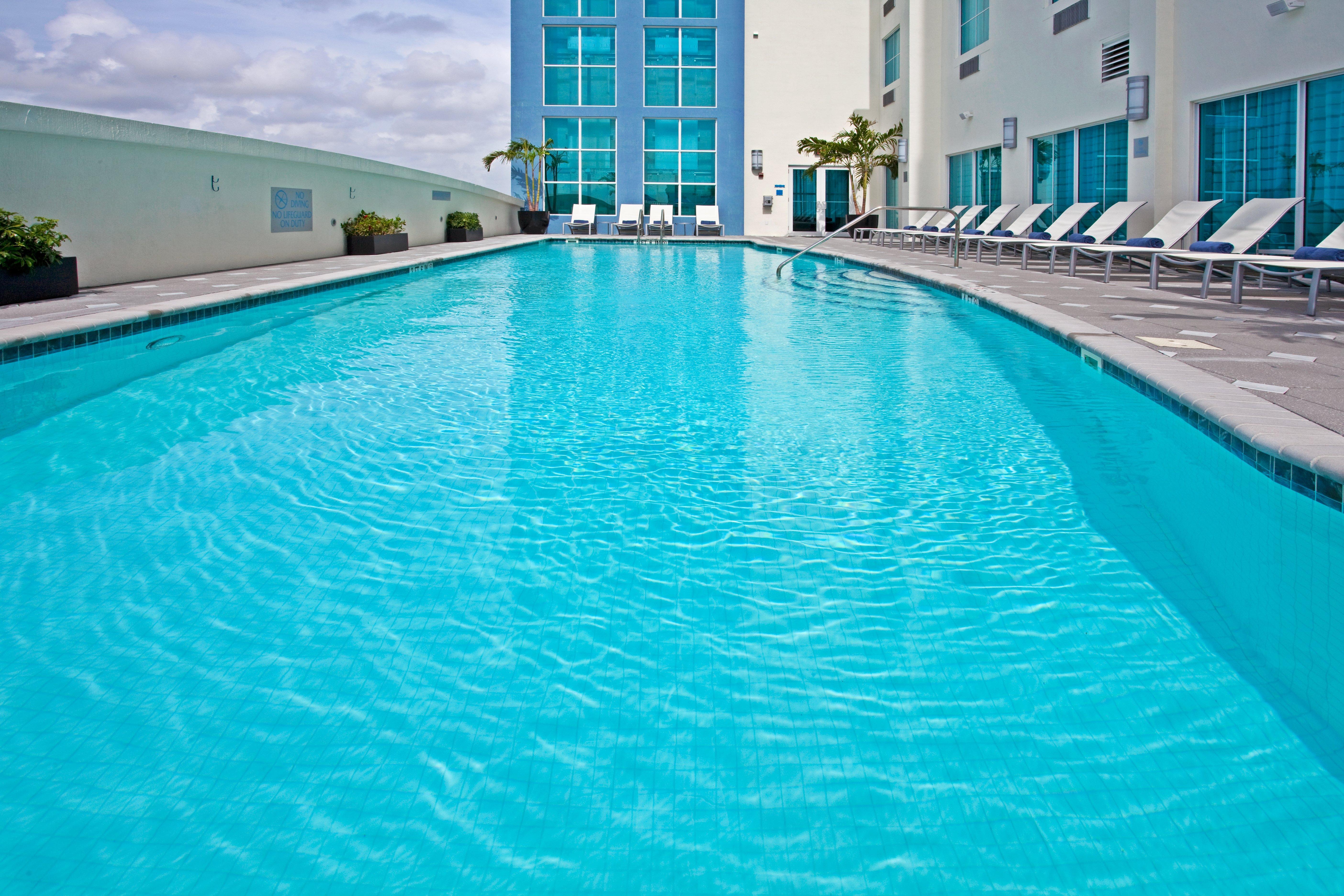 Crowne Plaza & Lauderdale Airport/ Cruise By Ihg