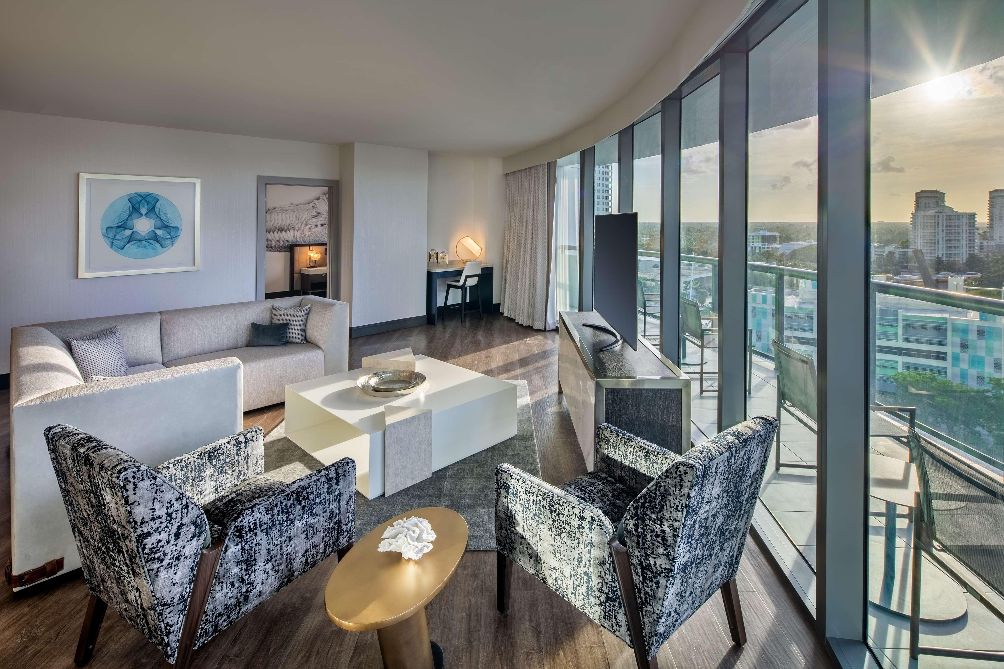 Hotel Hyatt Centric Olas Lauderdale 4*