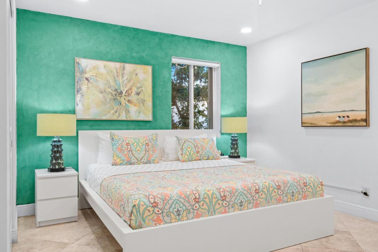 267 Avalon * Fort Lauderdale