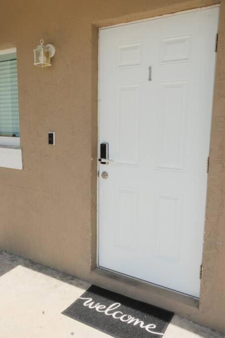 Apartment Stylish Town House 5 Minutes From Downtown Lauderdale! Fort Lauderdale