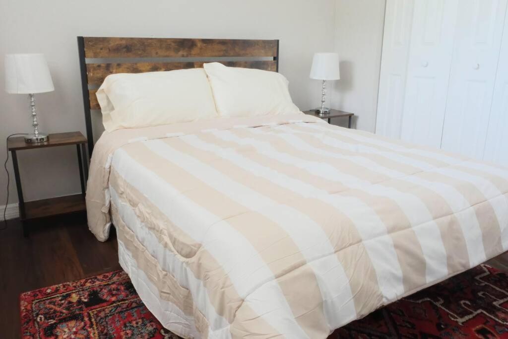 Apartment Stylish Town House 5 Minutes From Downtown Lauderdale!