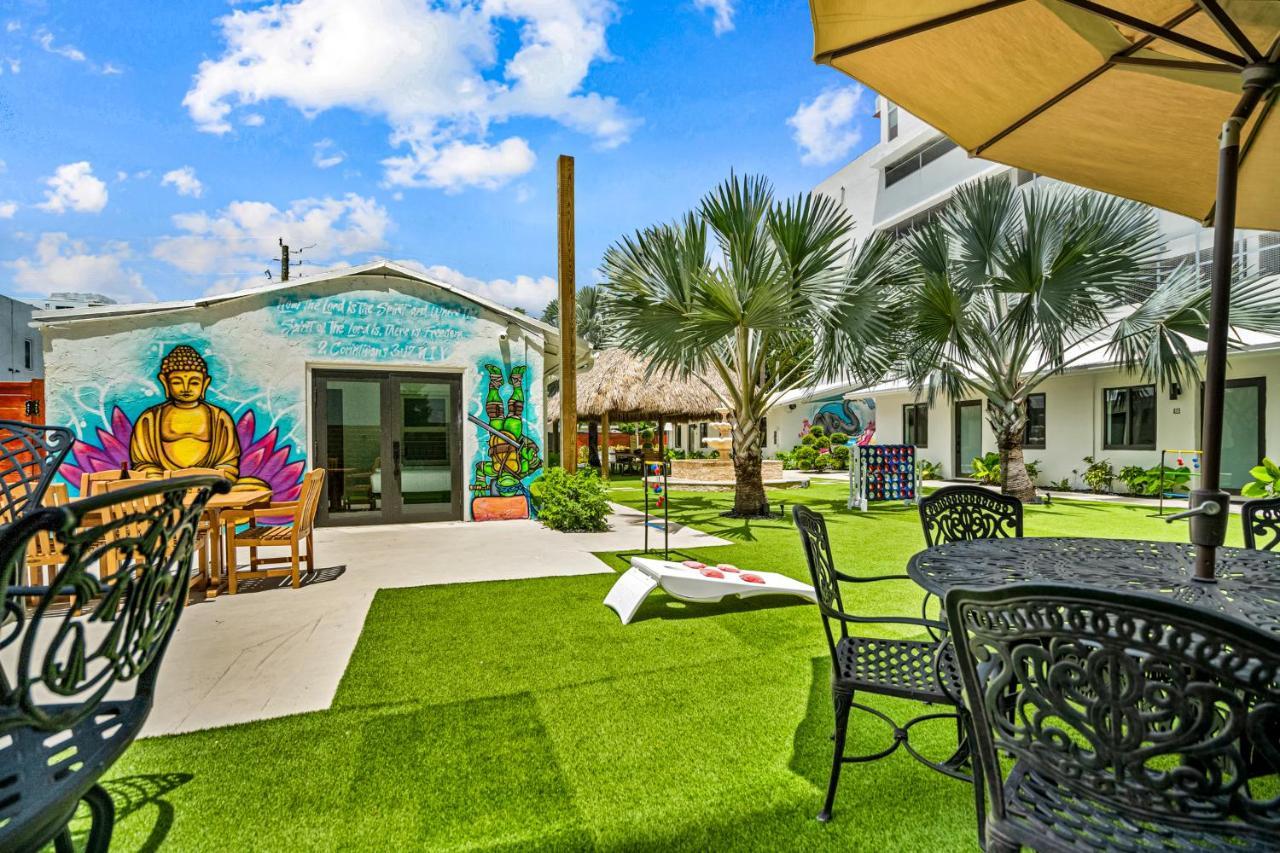 The Freedom House • Urban Oasis • Eclectic Retreat Holiday home