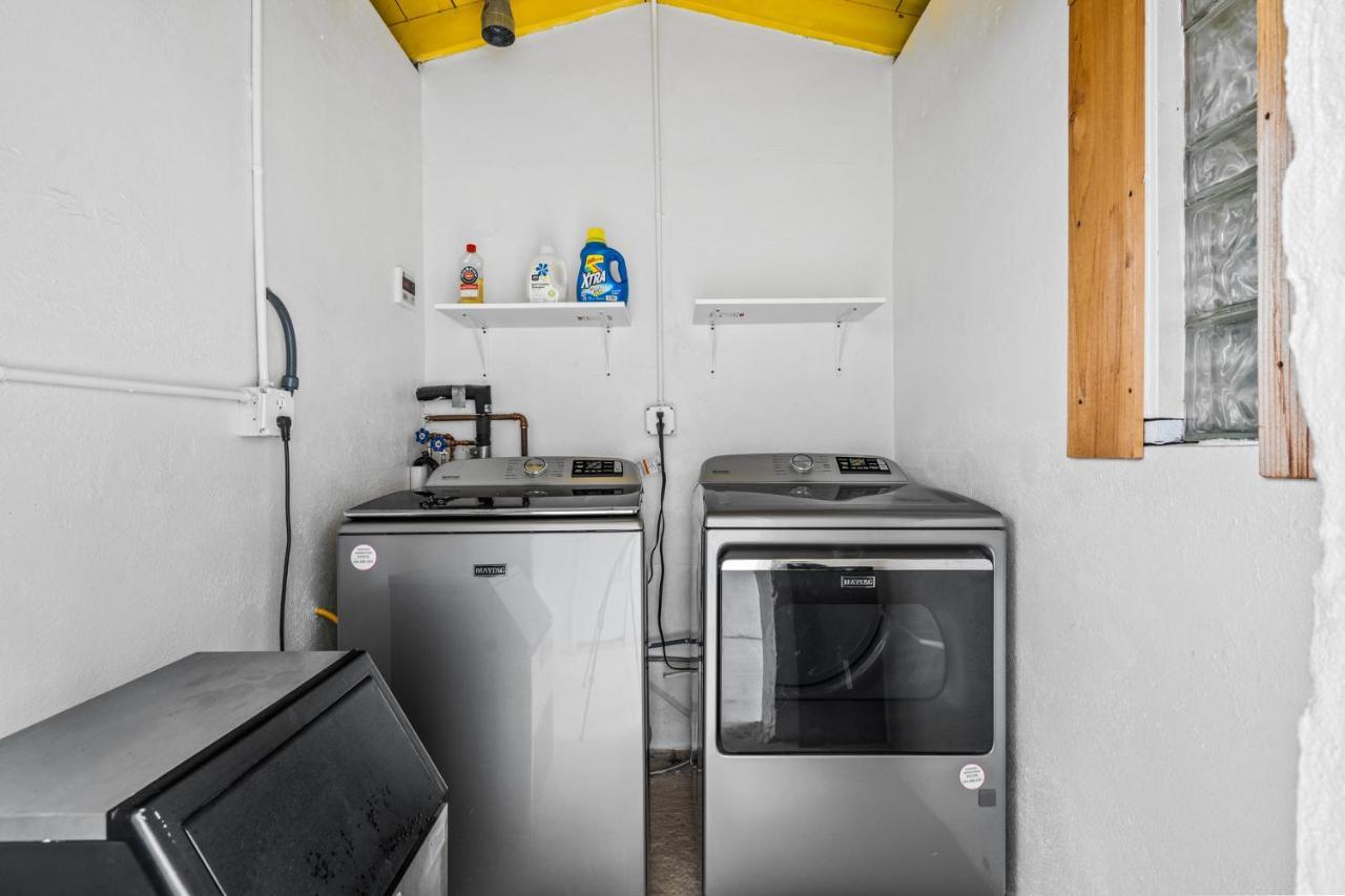 Holiday home The Freedom House • Urban Oasis • Eclectic Retreat Fort Lauderdale