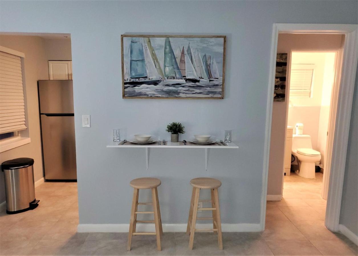 Apartment Lauderdale One-bedroom *