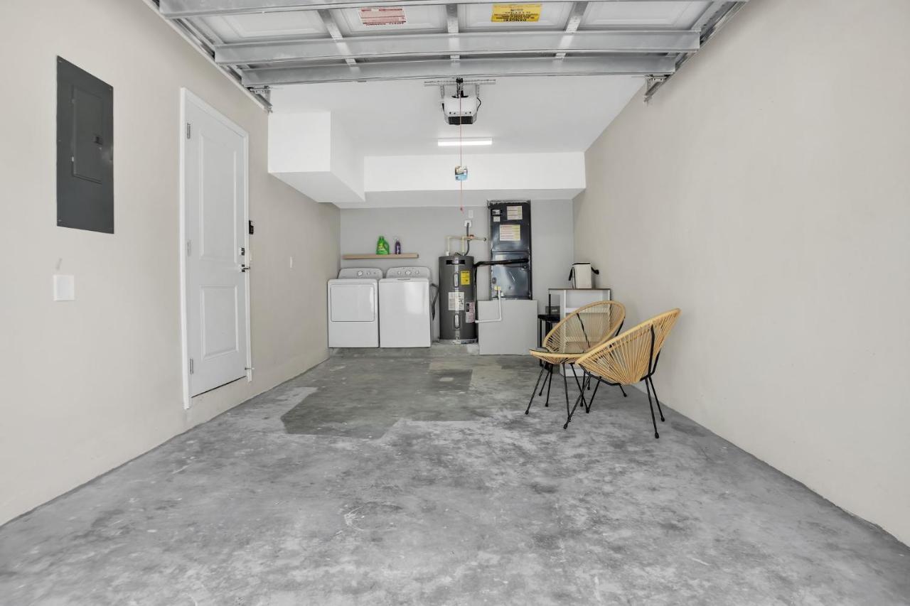 Sistrunk Shades Units #1 & #2 Combined Villa