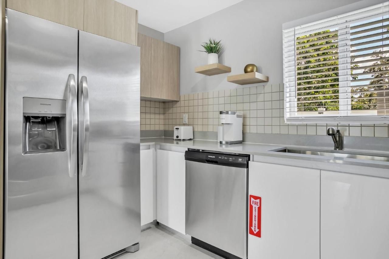 Sistrunk Shades Units #1 & #2 Combined Villa