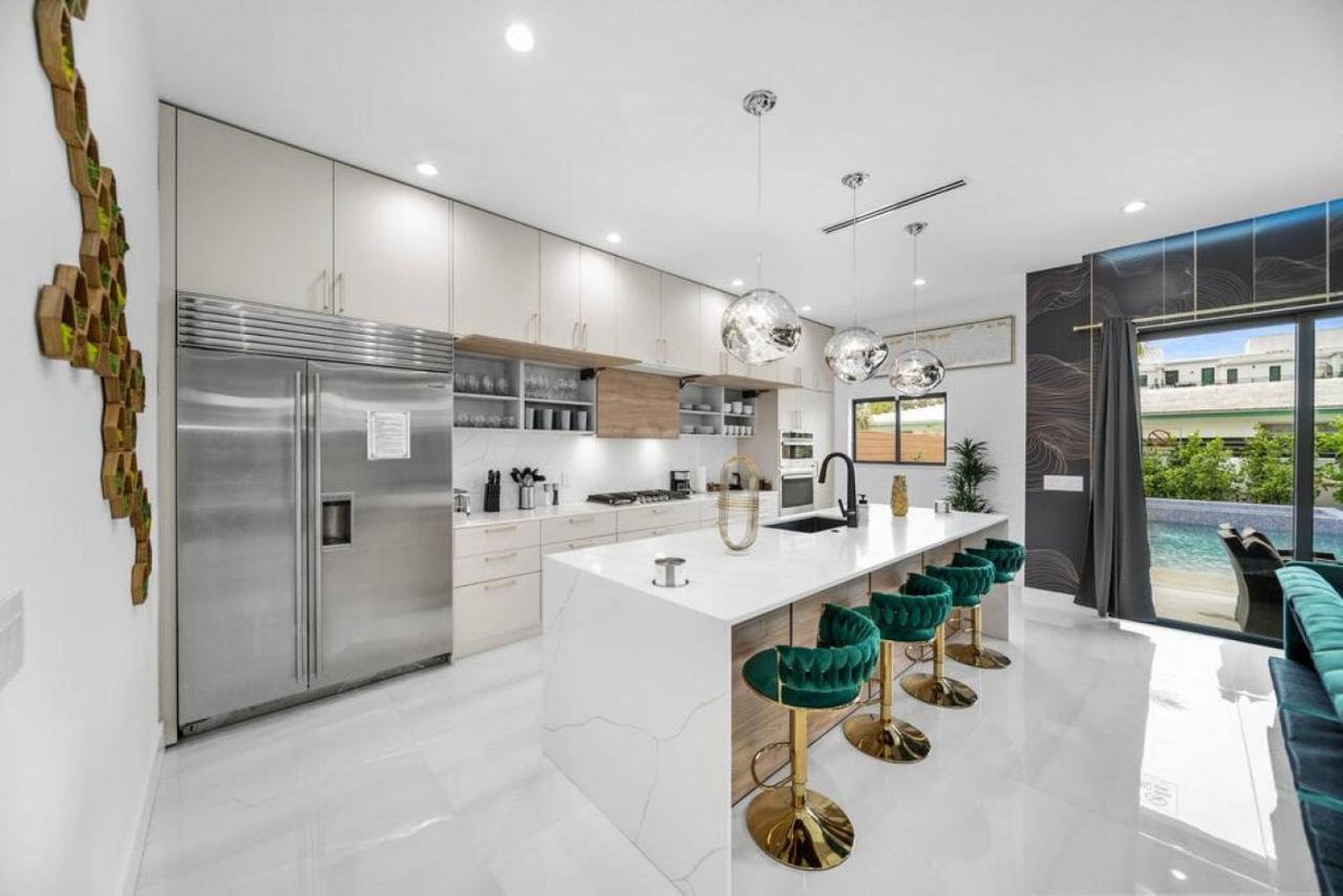 The Elements With 2 Pools Holiday home Fort Lauderdale