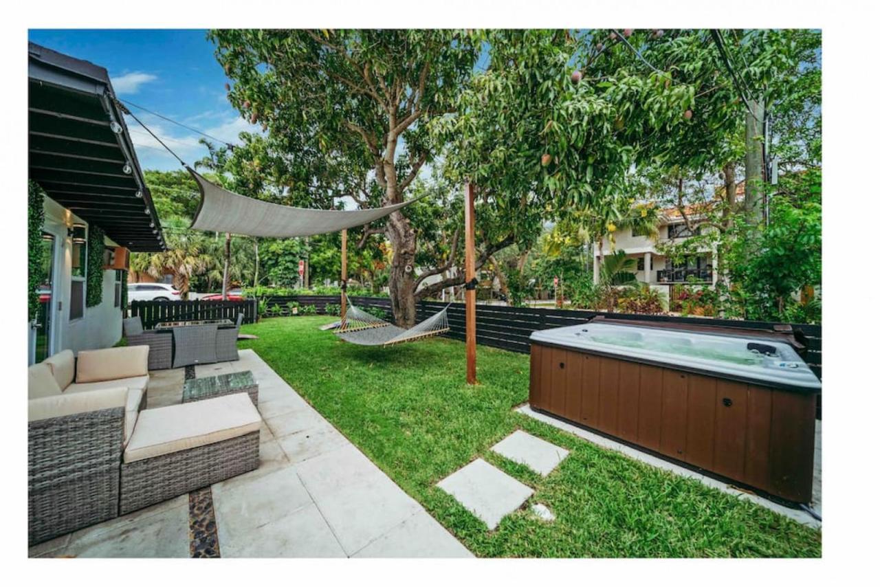 Mango Lovers Zen Retreat W Hot Tub *