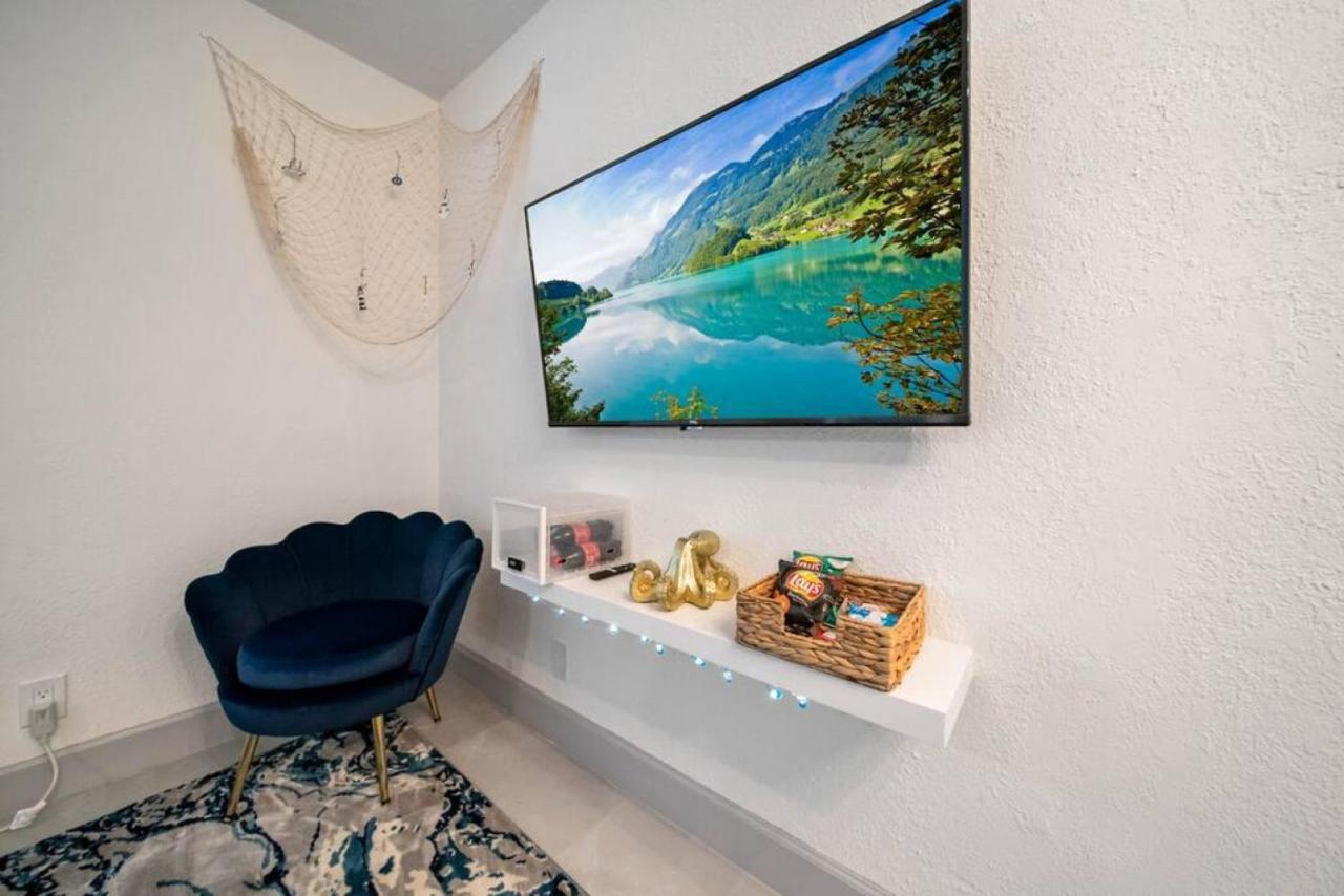 Olas Newly Renovated Coastal 1br Near Fort Lauderdale