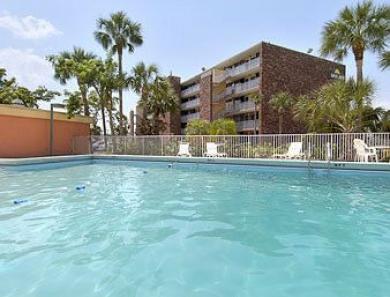 Hotel Days By Wyndham Lauderdale Airport Cruise Port