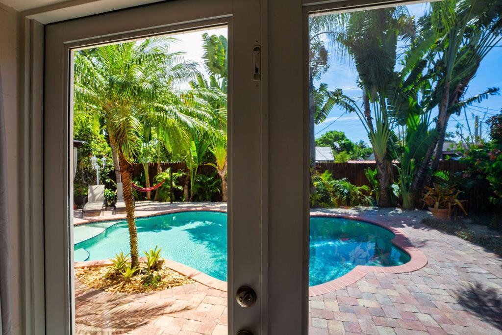 Villa Tropical Paradise *