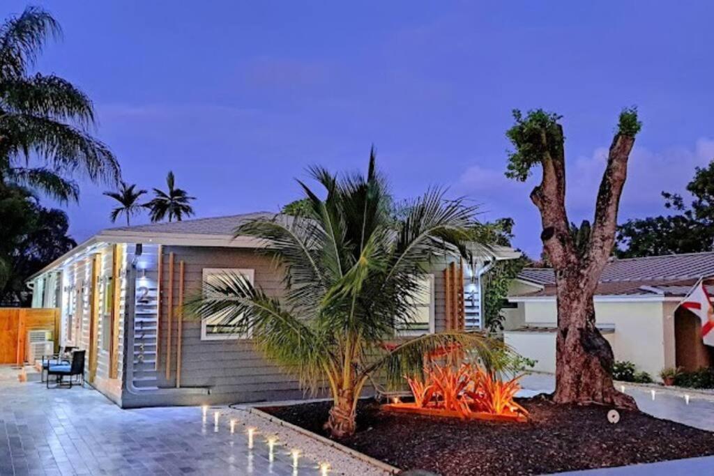 Blue Ocean Vacation 2 * Fort Lauderdale