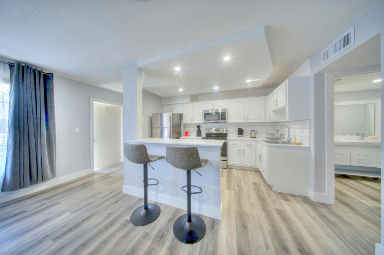 Mahalo On The Water Apartment