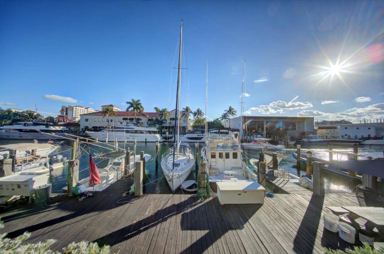 Mahalo On The Water Apartment