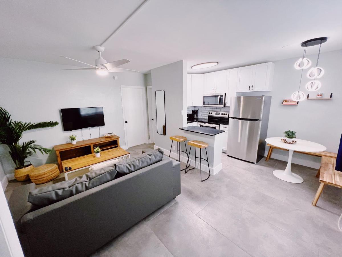 By Lowkl Apartment