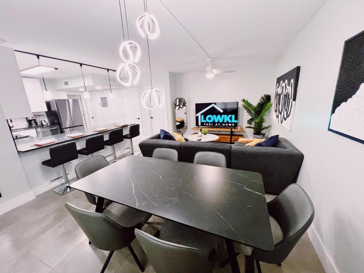 By Lowkl Apartment *