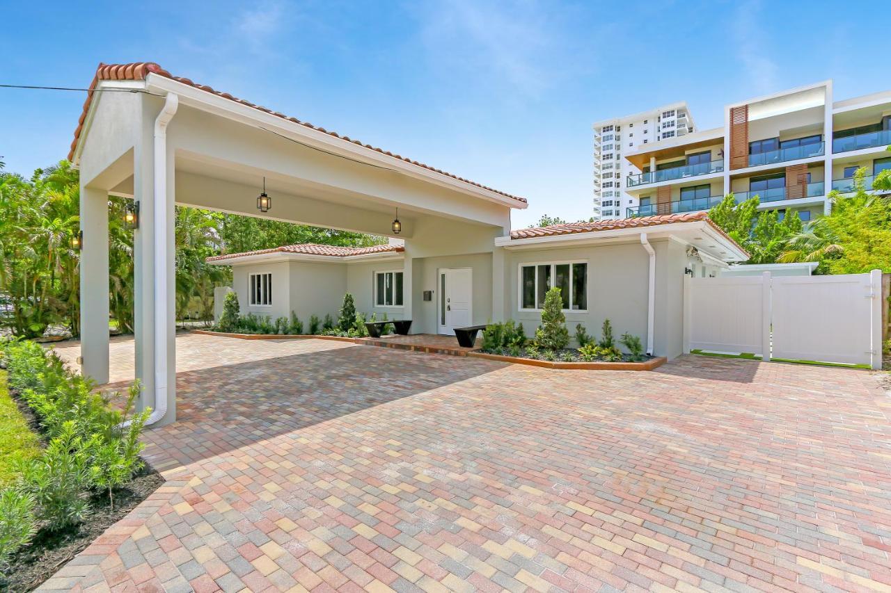 Holiday home Pool, Game Room, Near *