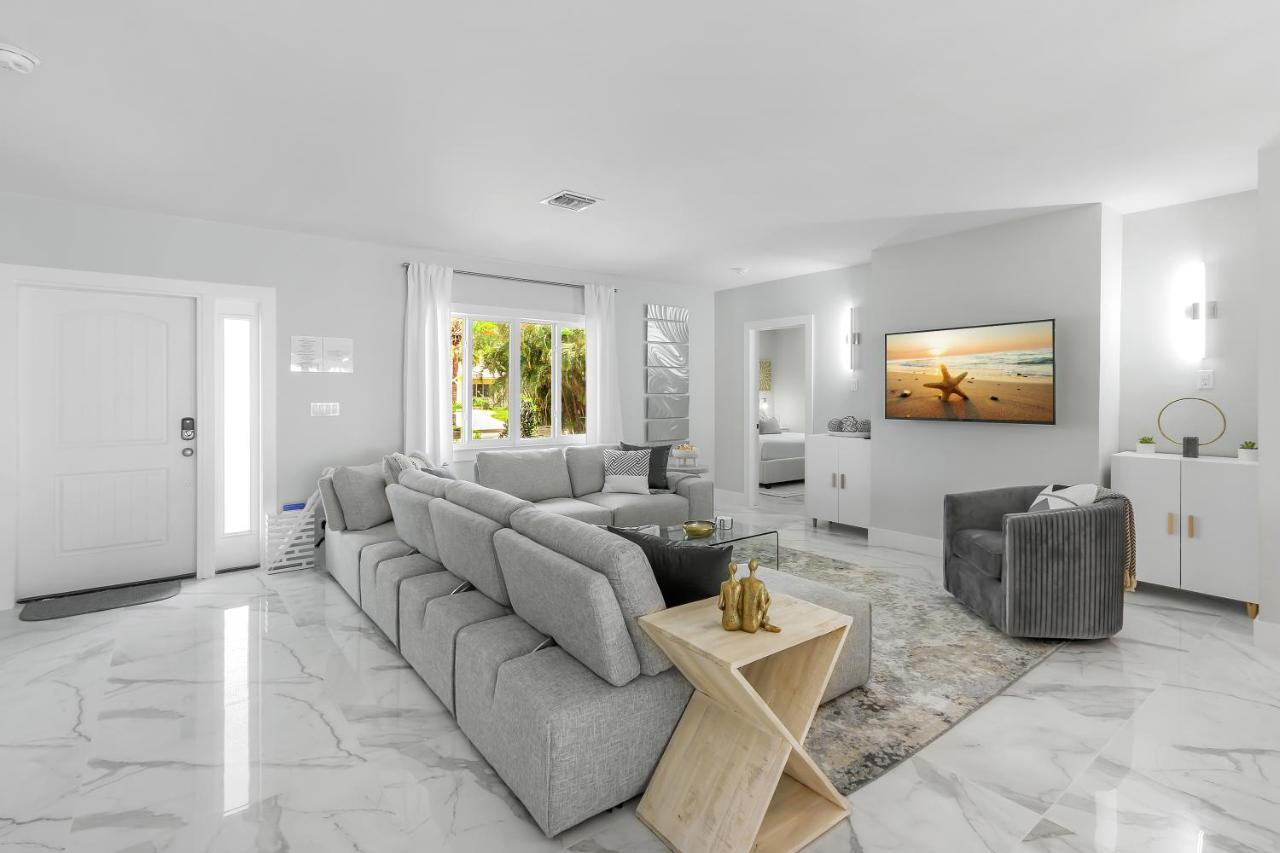 Holiday home Pool, Game Room, Near Fort Lauderdale