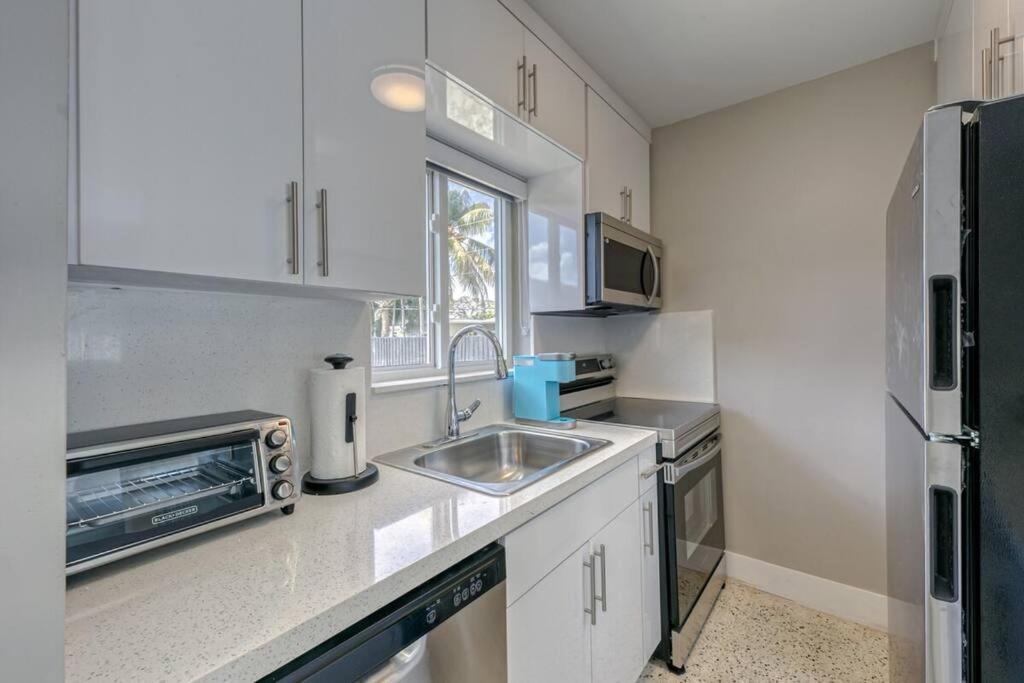Sunshine Manor 2017-2 Apartment