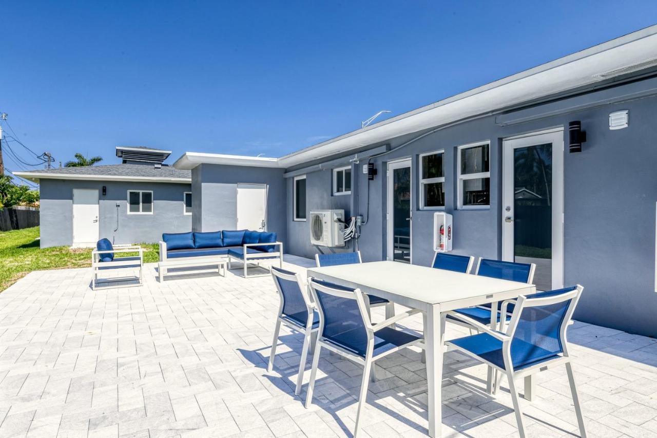 Apartment Sunshine Manors 2013 A