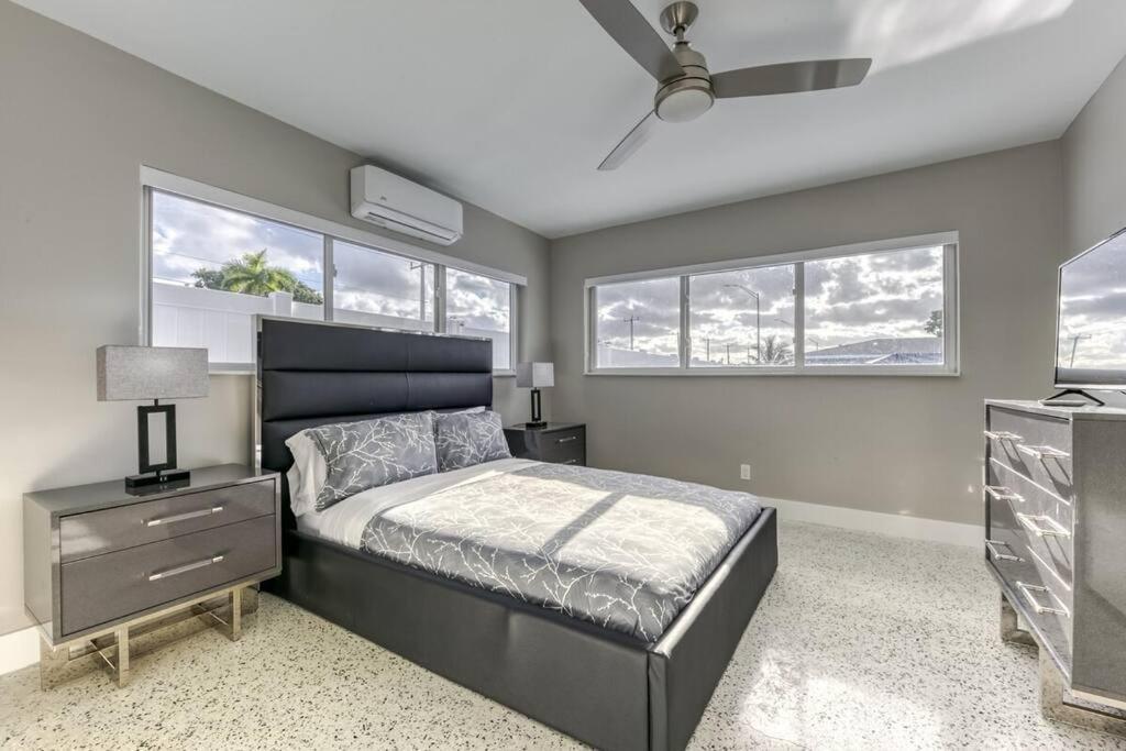 Sunshine Manor 2025-c Apartment Fort Lauderdale