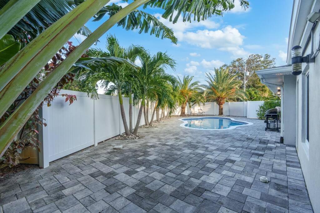 Apartment Renovated + 2mi From + Heated Pool +grill