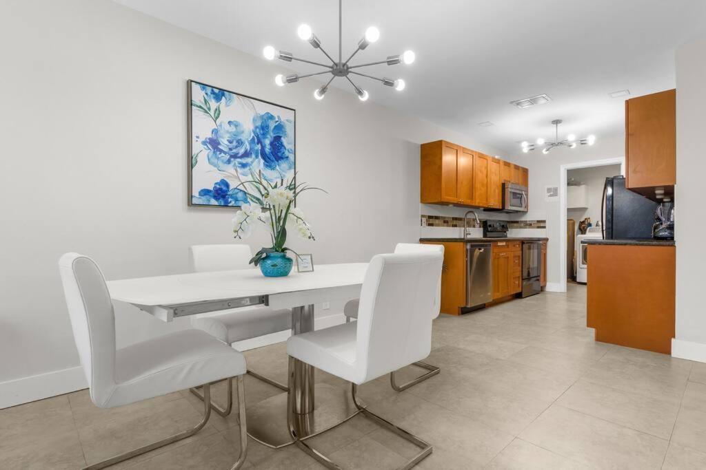Apartment Renovated + 2mi From + Heated Pool +grill *