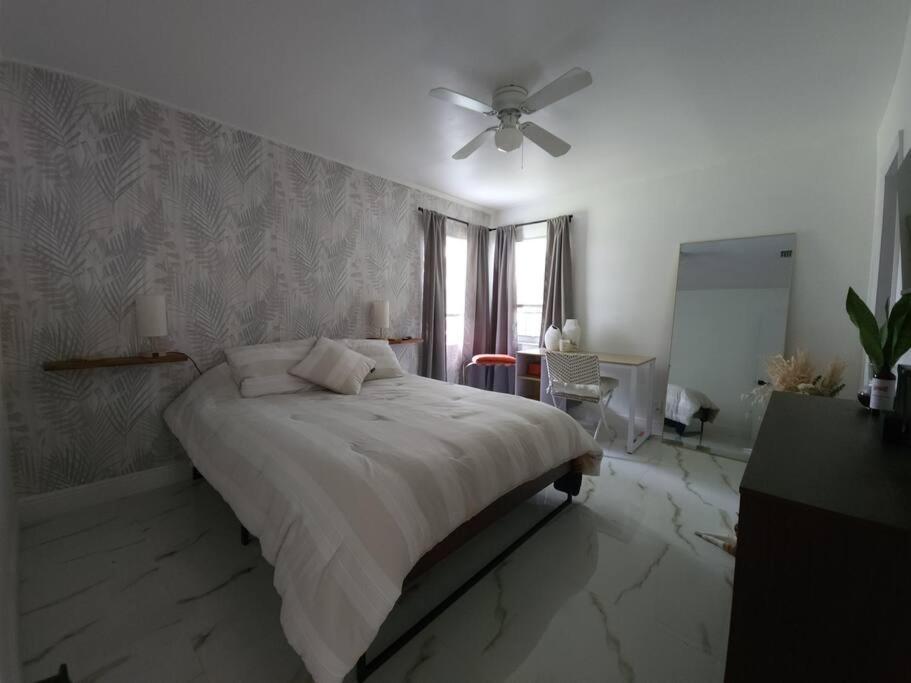 Charming Away From * Fort Lauderdale