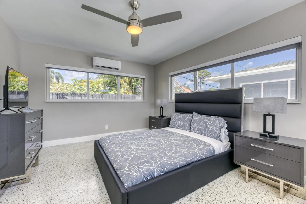 Sunshine Complex Fort Lauderdale