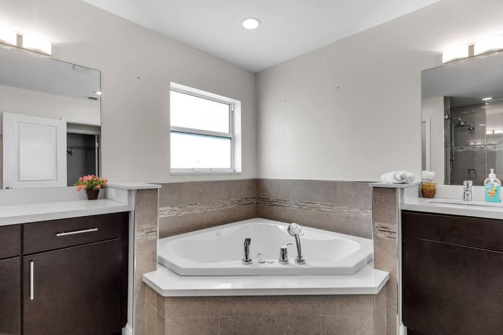 Miami/ft Lauderdale Private Retreat Near Airport. Fort Lauderdale