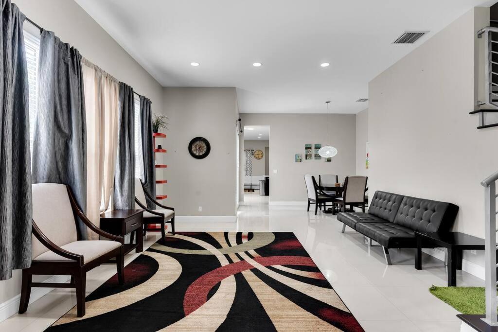 Miami/ft Lauderdale Private Retreat Near Airport. *