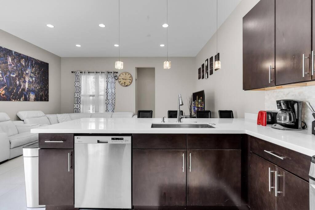 Miami/ft Lauderdale Private Retreat Near Airport. * Fort Lauderdale