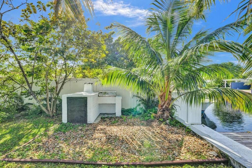 Hot Tub! Roof Top! Firepit! Boat Dock! Fort Lauderdale
