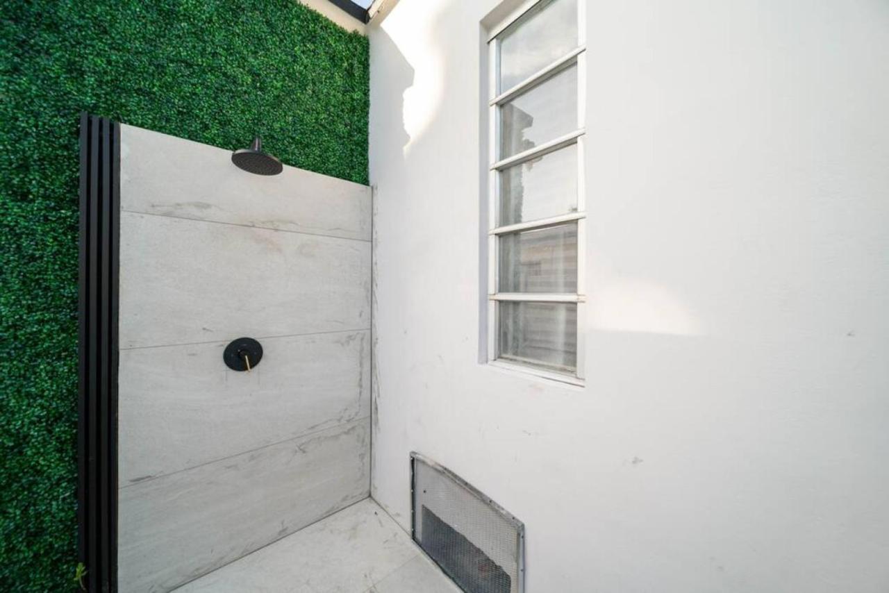 Olas Heated Pool And Hot Tub Holiday home Fort Lauderdale
