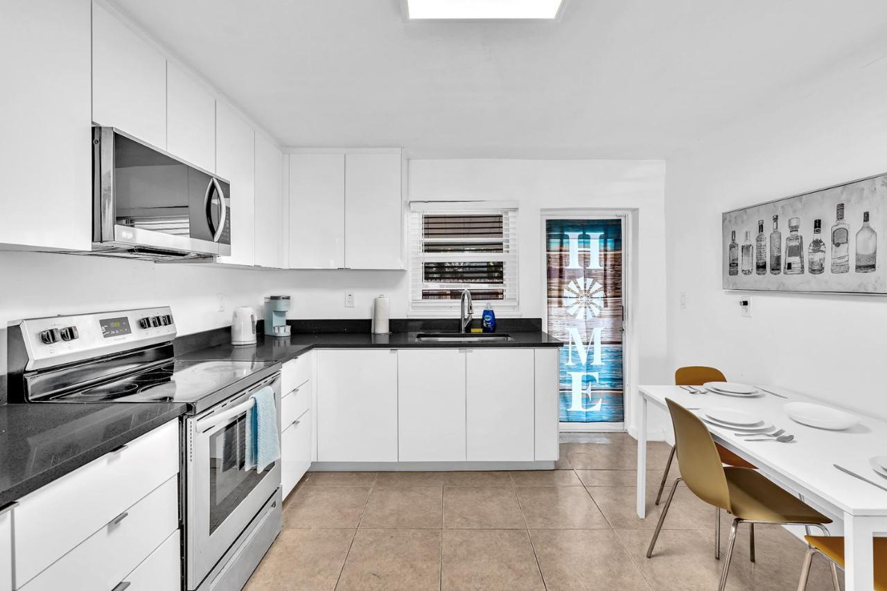 3 Bedroom In F Lauderdale Casino & Holiday home