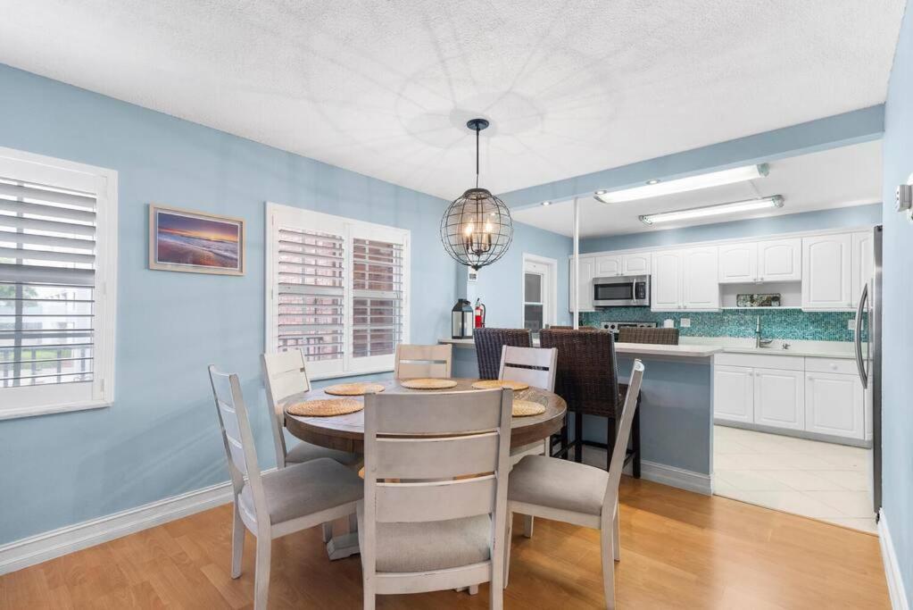 Apartment Beachside & Olas Getaway With Pool Fort Lauderdale