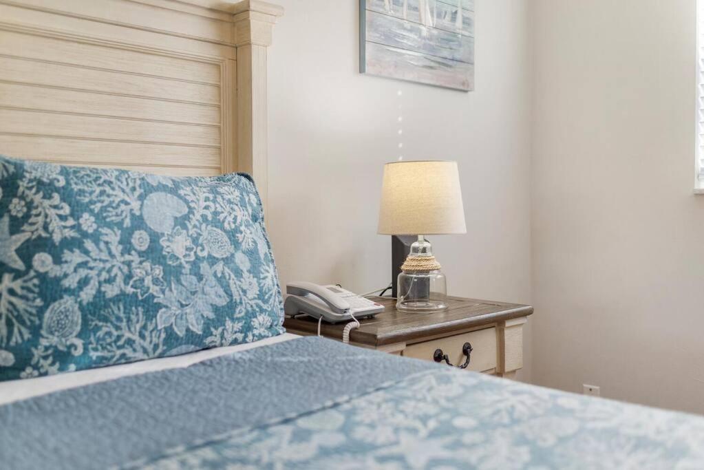 Apartment Beachside & Olas Getaway With Pool *