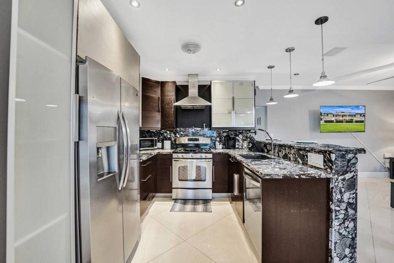Isles Modern 1br Waterfront With Patio Fort Lauderdale