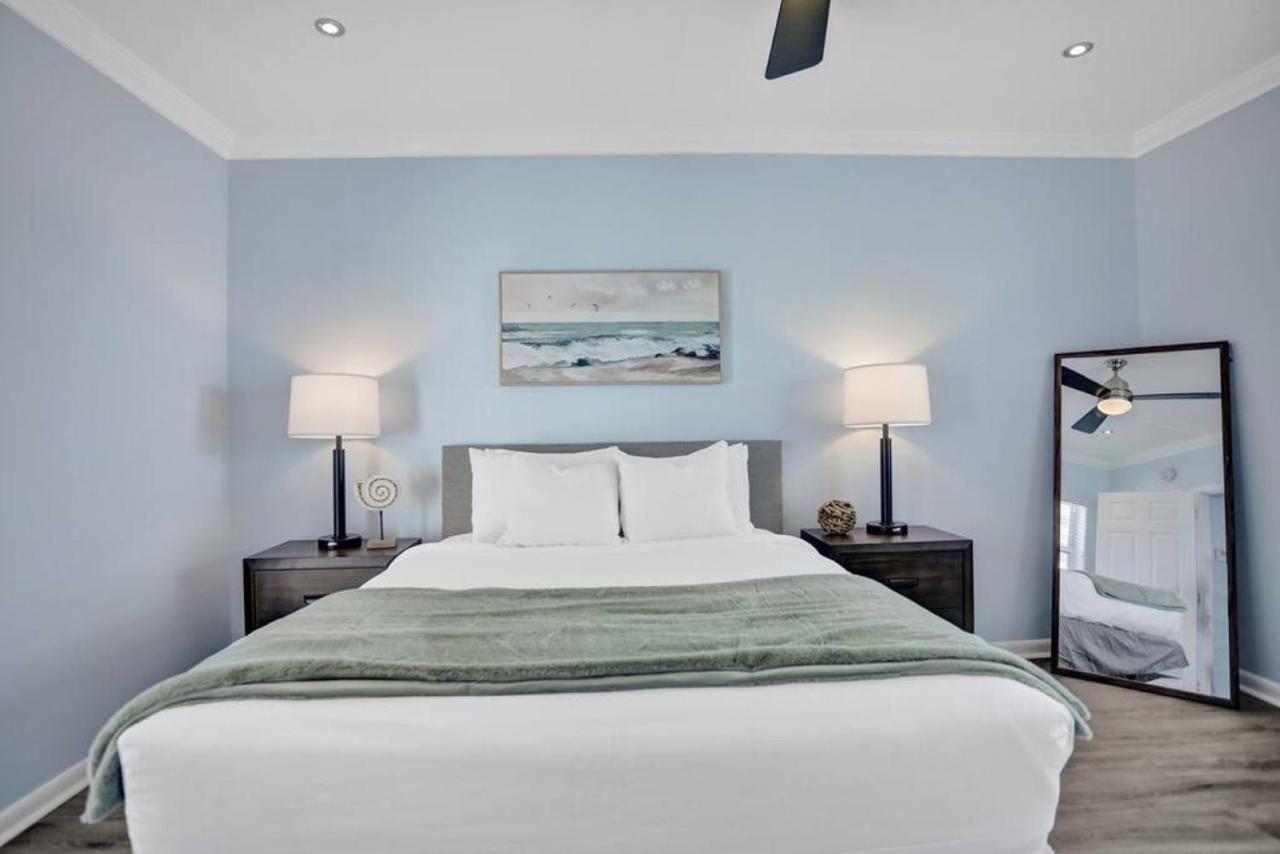Isles Modern 1br In Lauderdale