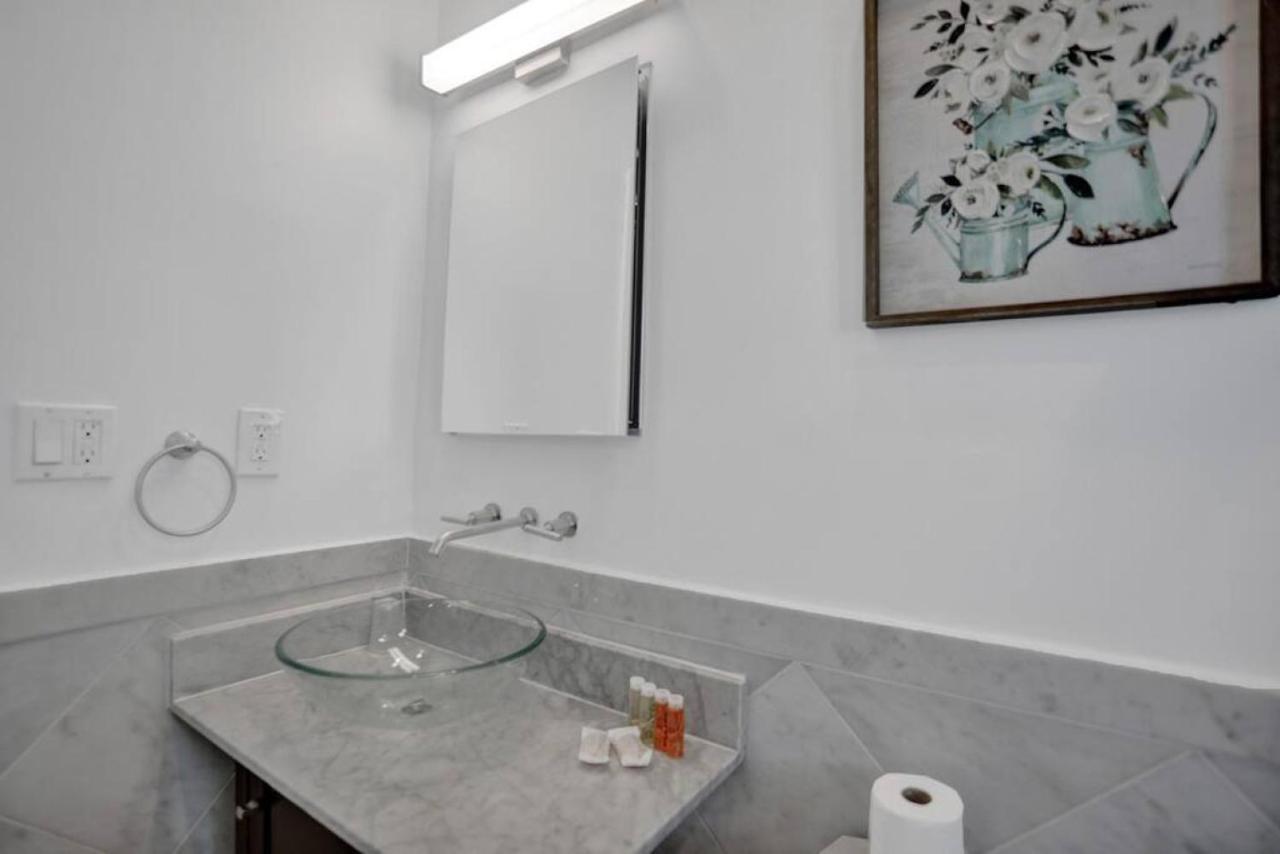 Isles Modern 1br In Lauderdale Apartment