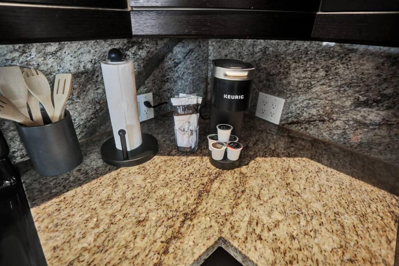 Isles Modern 1br In Lauderdale * Fort Lauderdale