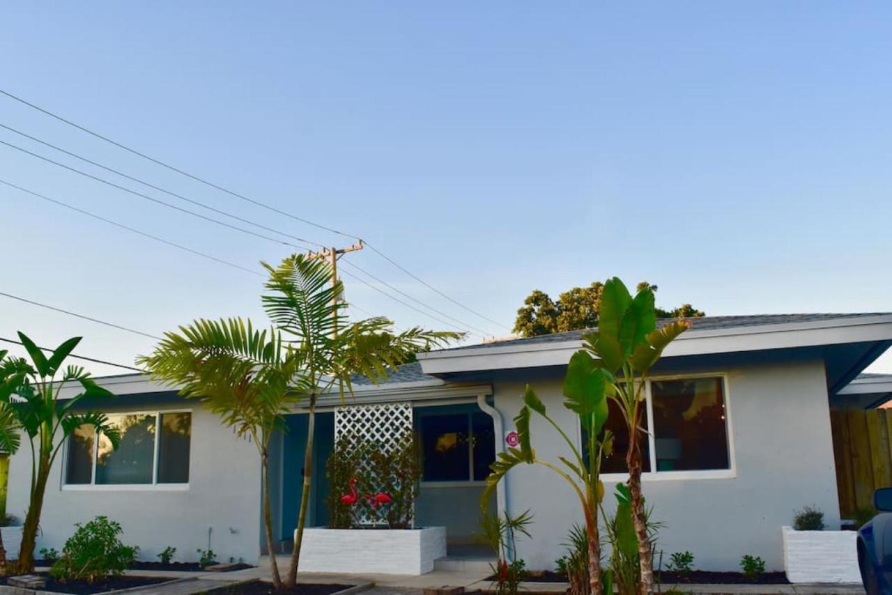 Oasis With Playstation, Bbq, And Baby Gear Apartment *