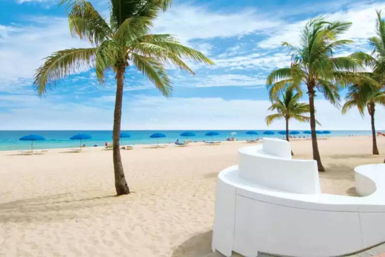 Oasis With Playstation, Bbq, And Baby Gear * Fort Lauderdale