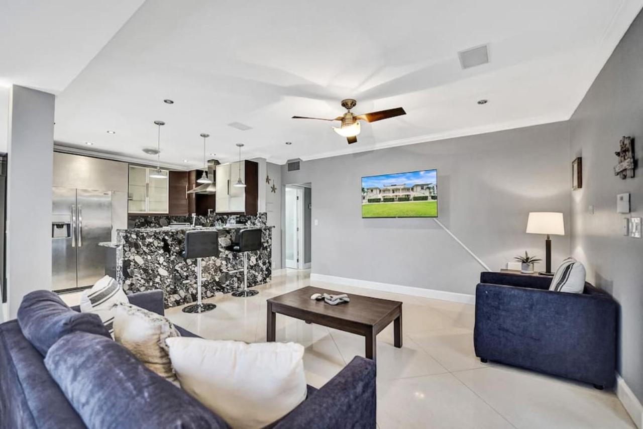 Isles Modern 1br Waterfront With Patio *