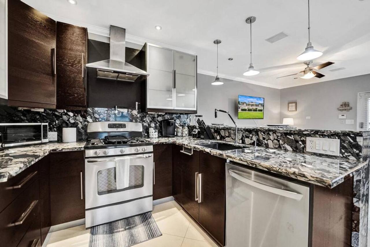 Apartment Isles Modern 1br Waterfront With Patio Fort Lauderdale
